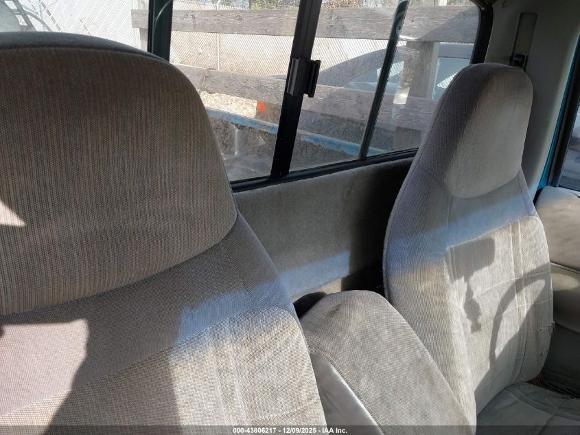 1996 Ford Ranger VIN: 1FTCR10A2TUC13854 Lot: 43806217