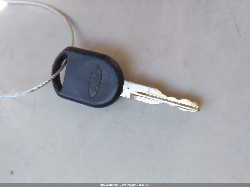 2005 Ford Expedition Nbx/Xlt VIN: 1FMPU16555LB12631 Lot: 43806225