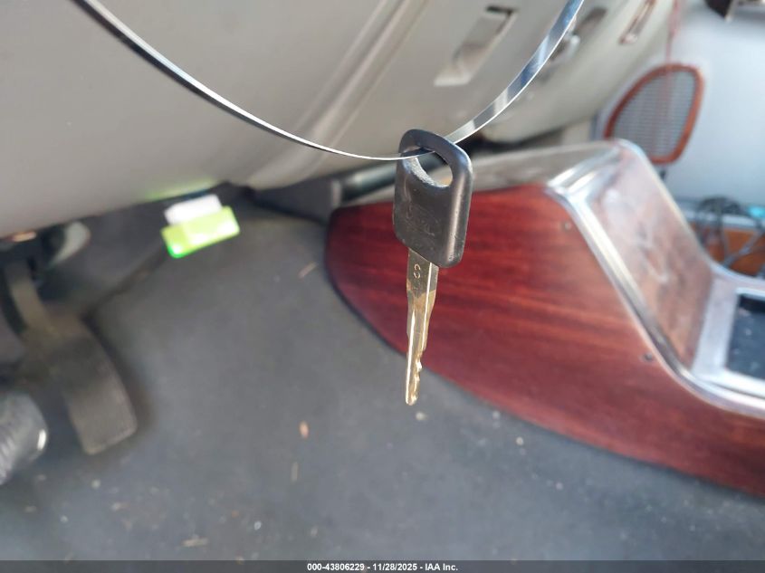 2007 Ford F-350 Lariat/Xl/Xlt VIN: 1FTWW32P47EA25825 Lot: 43806229