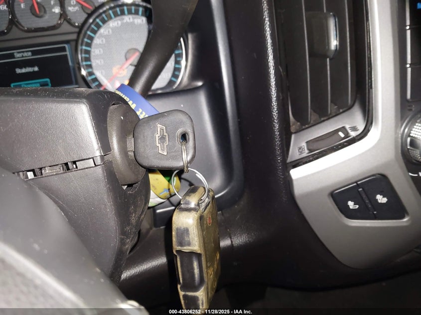 2016 Chevrolet Silverado 1500 2Lt VIN: 1GCVKREC8GZ110856 Lot: 43806252