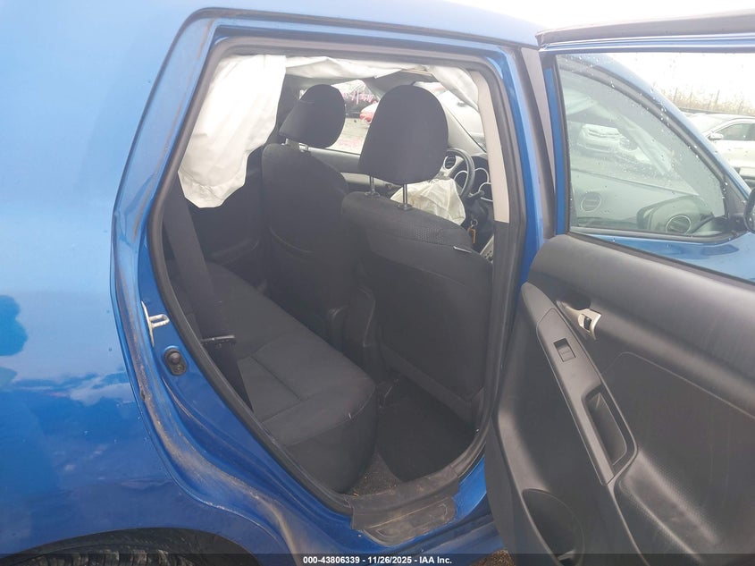 2010 Toyota Matrix VIN: 2T1KU4EE1AC194215 Lot: 43806339