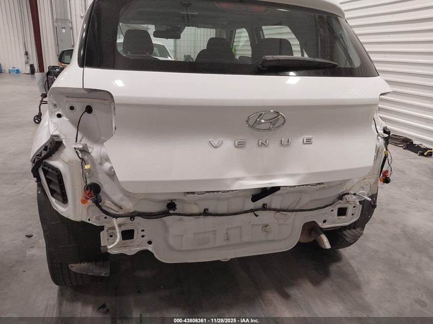 2025 Hyundai Venue Sel VIN: KMHRC8A33SU355483 Lot: 43806361