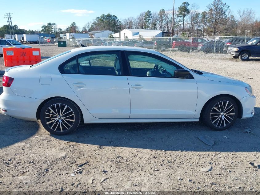 2015 Volkswagen Jetta 1.8T Sport VIN: 3VWD17AJ3FM213834 Lot: 43806385