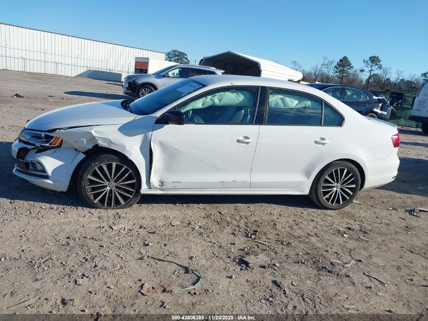 2015 Volkswagen Jetta 1.8T Sport VIN: 3VWD17AJ3FM213834 Lot: 43806385