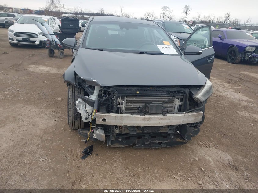 2018 Hyundai Ioniq Hybrid Sel VIN: KMHC75LC8JU103944 Lot: 43806391