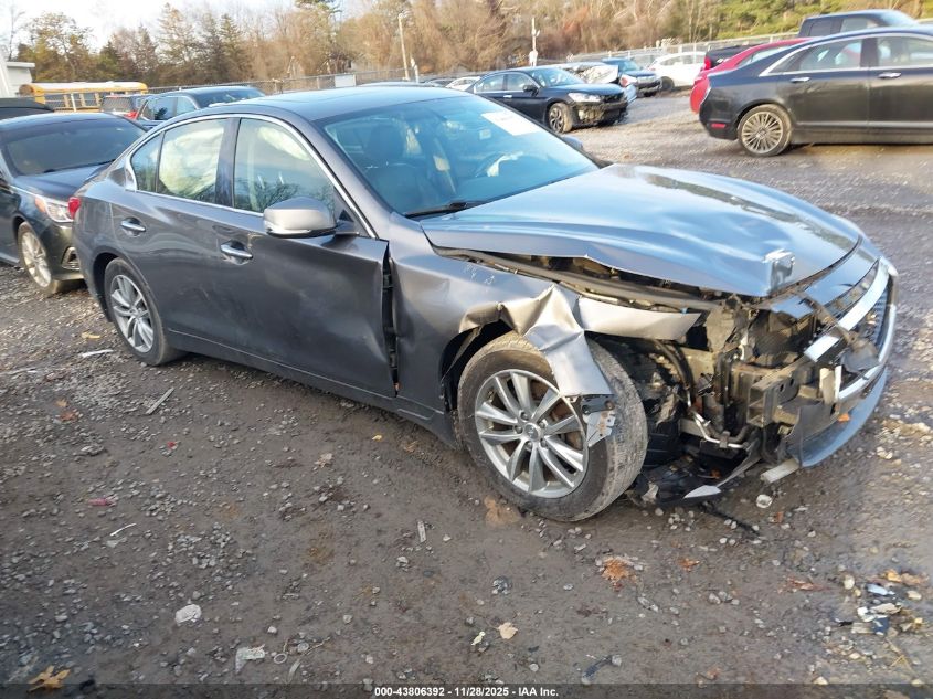 INFINITI Q50 PREMIUM