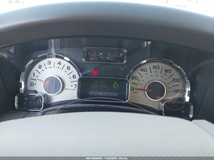 2009 Ford Expedition Eddie Bauer/King Ranch VIN: 1FMFU17589EB20758 Lot: 43806399