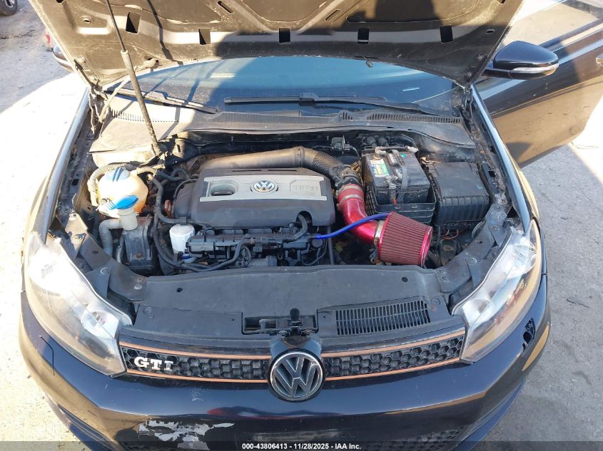 2011 Volkswagen Gti 2-Door VIN: WVWEV7AJ4BW052674 Lot: 43806413