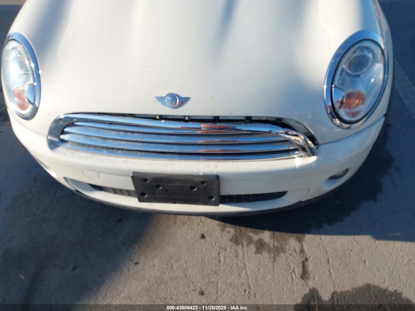 2008 Mini Cooper VIN: WMWMF33508TT62328 Lot: 43806423