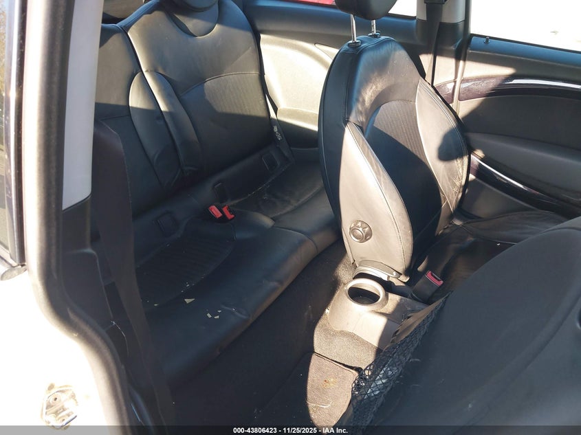 2008 Mini Cooper VIN: WMWMF33508TT62328 Lot: 43806423