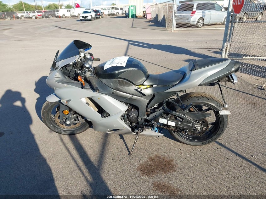 2008 Kawasaki Zx600 P VIN: JKAZX4P118A040953 Lot: 43806473