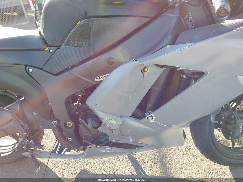 2008 Kawasaki Zx600 P VIN: JKAZX4P118A040953 Lot: 43806473