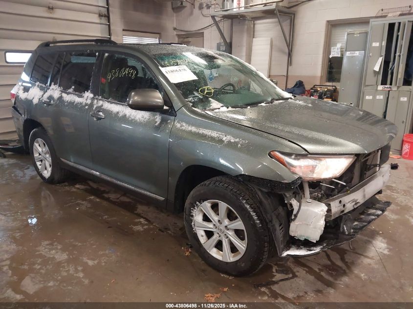 TOYOTA HIGHLANDER SE V6