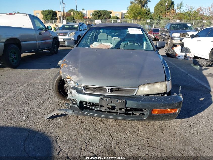 1997 Honda Accord Lx VIN: 1HGCD5639VA065612 Lot: 43806506