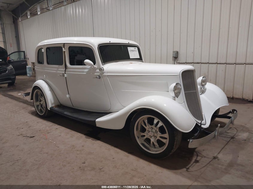 FORD SEDAN 1934. Lot# 43806511. VIN AZ246948. Photo 1