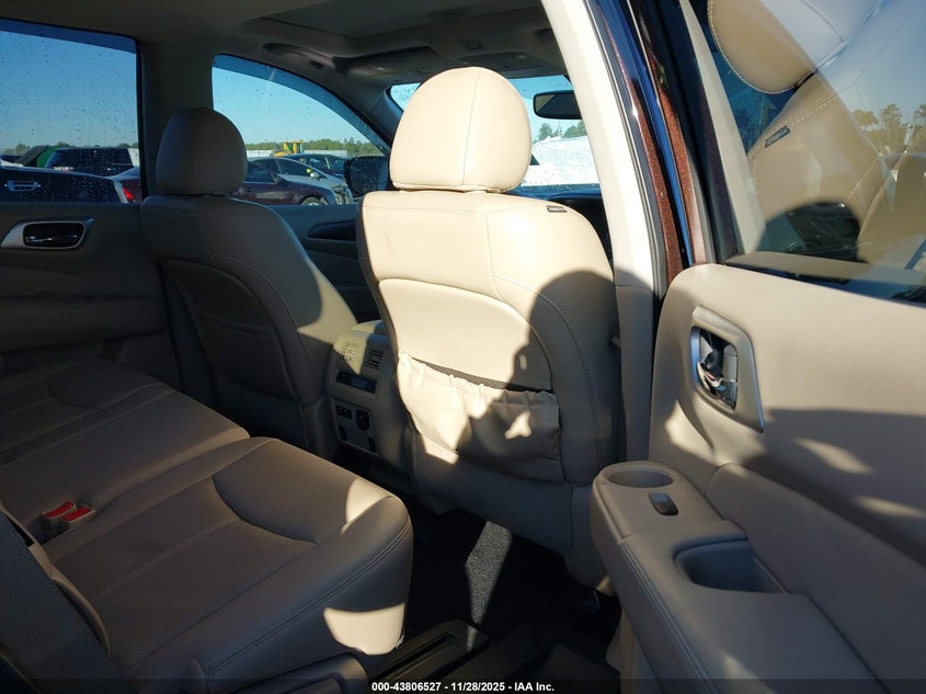 2019 Nissan Pathfinder Platinum VIN: 5N1DR2MN2KC648655 Lot: 43806527