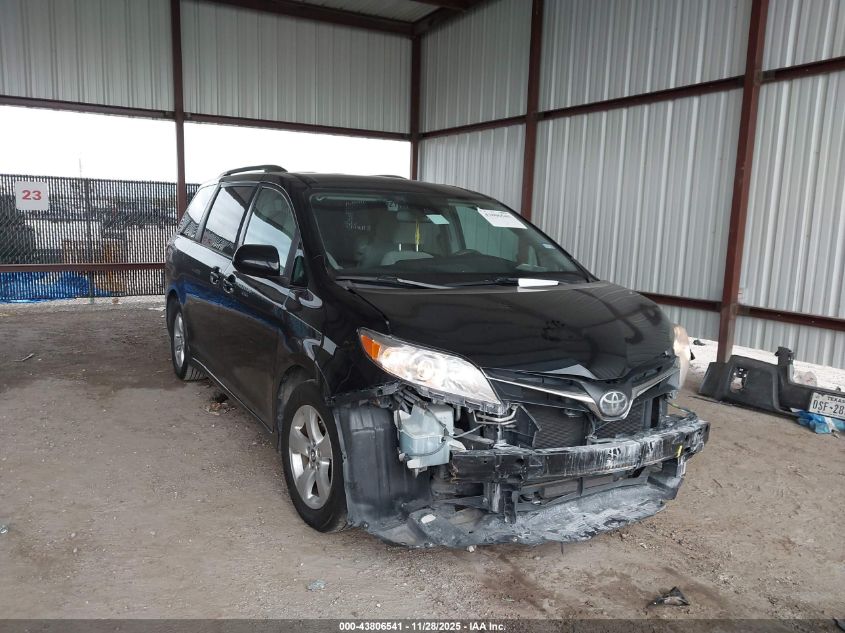 2018 Toyota Sienna Le