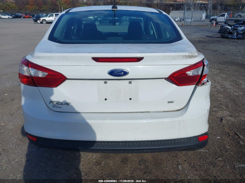2014 Ford Focus Se VIN: 1FADP3F2XEL121105 Lot: 43806563