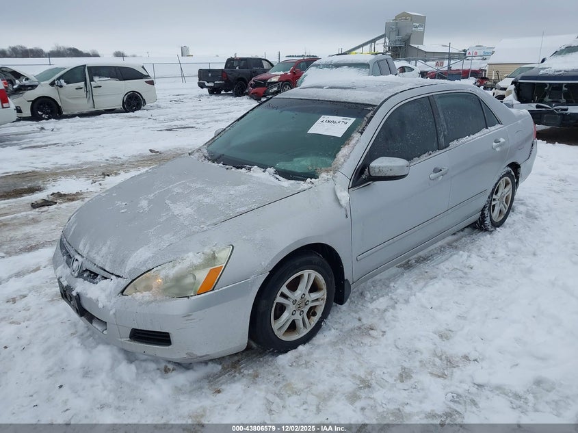 1HGCM56857A079179 2007 HONDA ACCORD photo no. 2