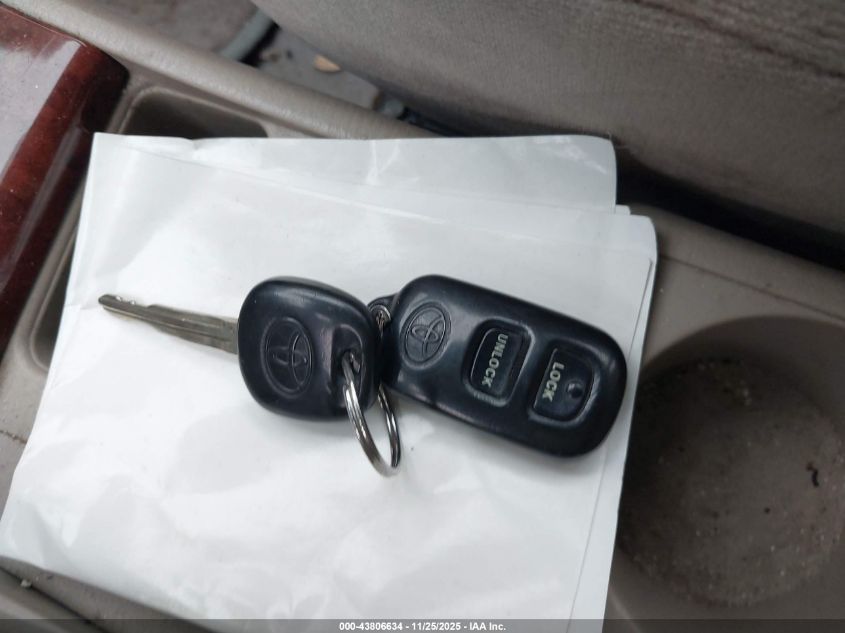 2005 Toyota Corolla Le VIN: 1NXBR30E85Z352749 Lot: 43806634