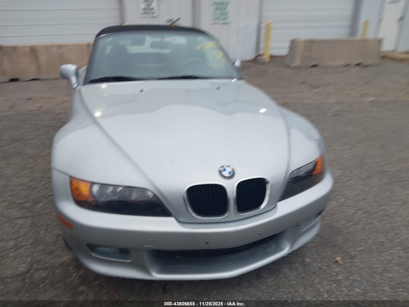 1997 BMW Z3 2.8L Roadster VIN: 4USCJ3326VLC06922 Lot: 43806655