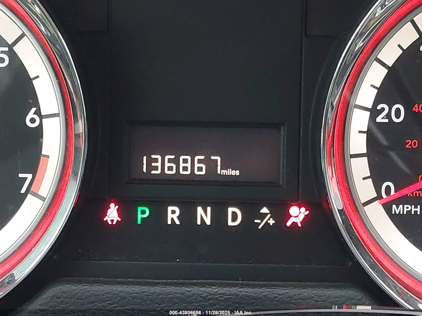 2014 Dodge Grand Caravan Sxt VIN: 2C4RDGCG1ER244721 Lot: 43806656