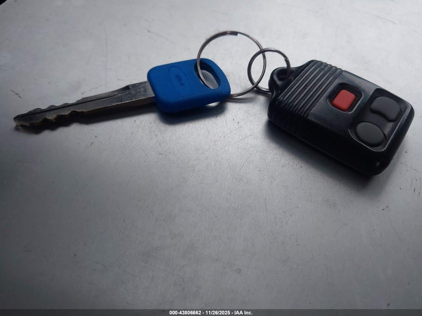 2001 Ford F-350 Lariat/Xl/Xlt VIN: 3FTSW30S81MA57801 Lot: 43806662