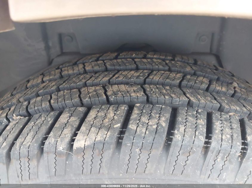 2003 Kia Sorento Ex/Lx VIN: KNDJC733035154502 Lot: 43806666