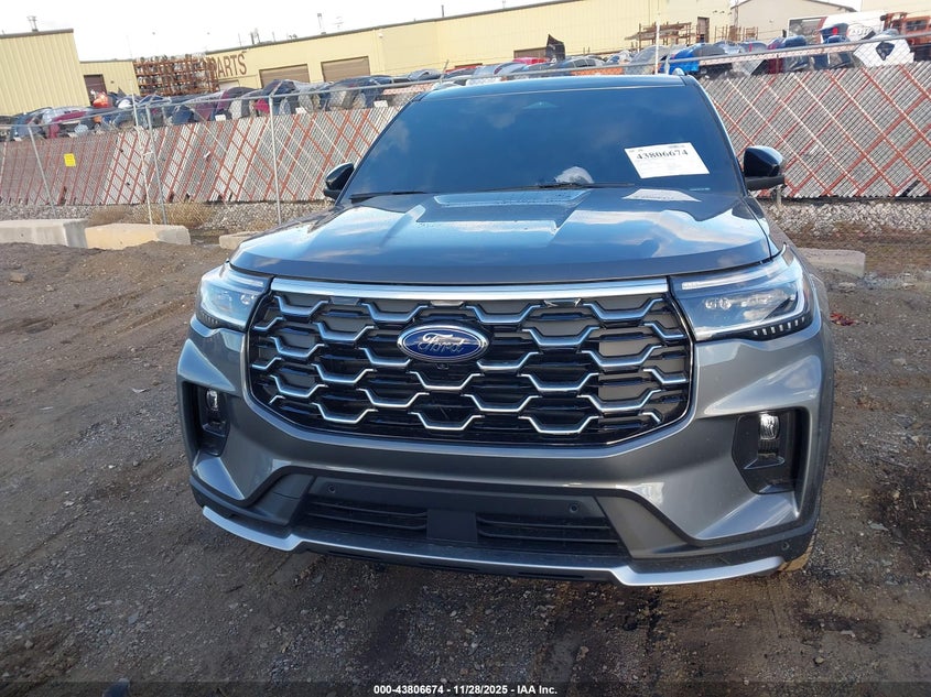 2025 Ford Explorer Platinum VIN: 1FMWK8HC1SGC74184 Lot: 43806674