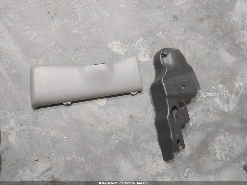 2002 GMC Sierra 1500 Sle VIN: 2GTEK19T421354873 Lot: 43806701