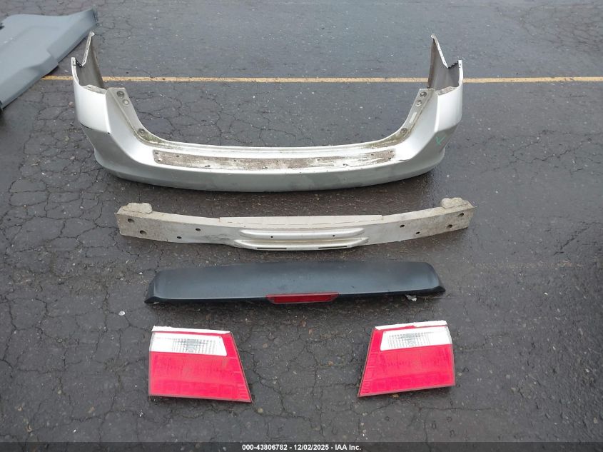 2005 Honda Odyssey Lx VIN: 5FNRL38235B086869 Lot: 43806782