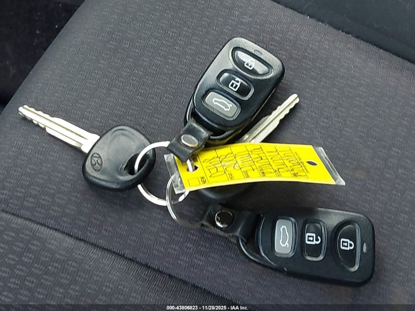 2008 Hyundai Elantra Gls/Se VIN: KMHDU46D88U512113 Lot: 43806823