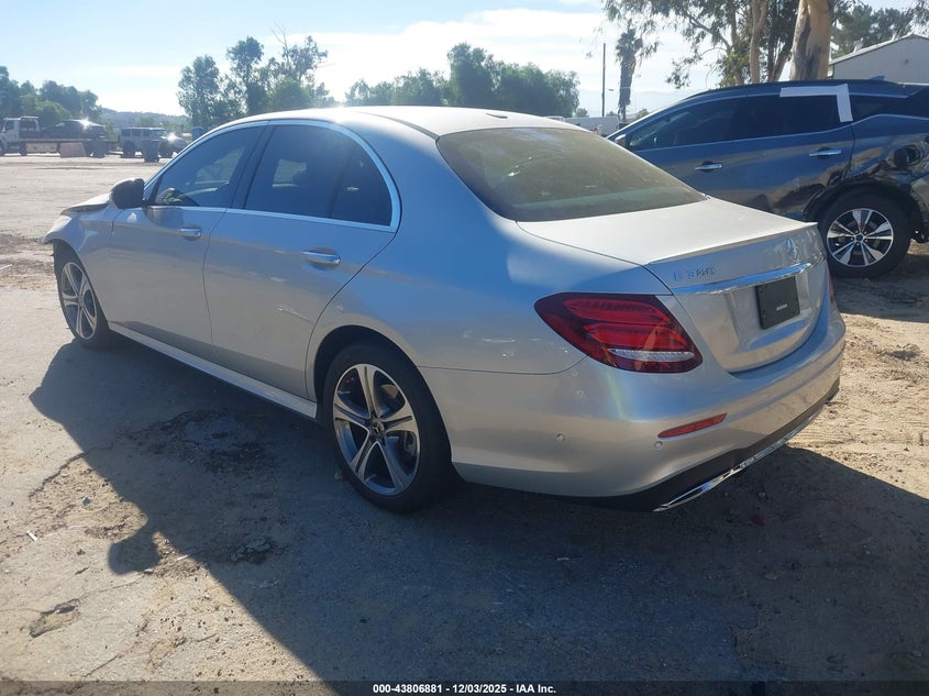 2019 Mercedes-Benz E 300