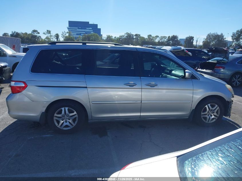 2005 Honda Odyssey Touring VIN: 5FNRL38885B046033 Lot: 43806948