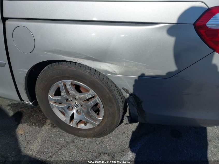 2005 Honda Odyssey Touring VIN: 5FNRL38885B046033 Lot: 43806948