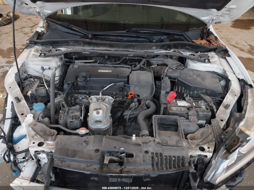 2017 Honda Accord Sport VIN: 1HGCR2F5XHA032723 Lot: 43806978