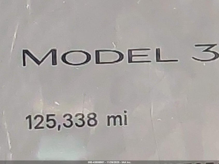 2022 Tesla Model 3 Rear-Wheel Drive VIN: 5YJ3E1EAXNF256970 Lot: 43806981