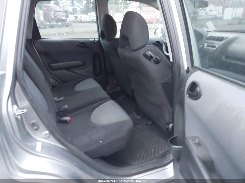 2008 Honda Fit Sport VIN: JHMGD38648S012311 Lot: 43807047