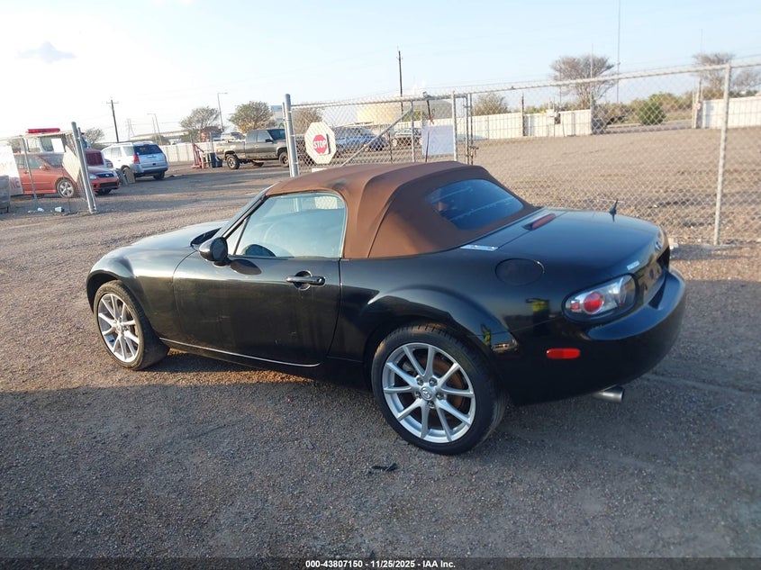 2007 Mazda Mx-5 Grand Touring VIN: JM1NC25F670129182 Lot: 43807150