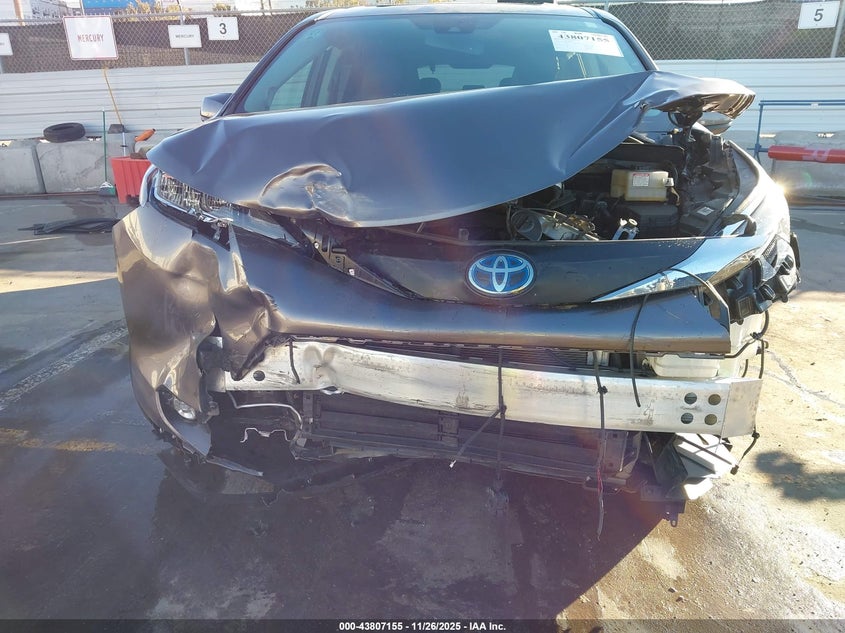 2022 Toyota Sienna Xle VIN: 5TDJRKECXNS097379 Lot: 43807155