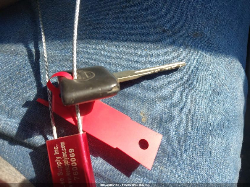 2002 Nissan Pathfinder Le VIN: JN8DR09X32W658312 Lot: 43807159