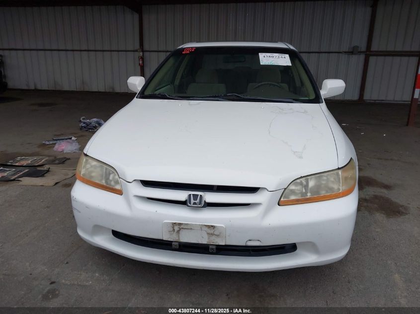 2000 Honda Accord 2.3 Ex VIN: JHMCG667XYC003867 Lot: 43807244