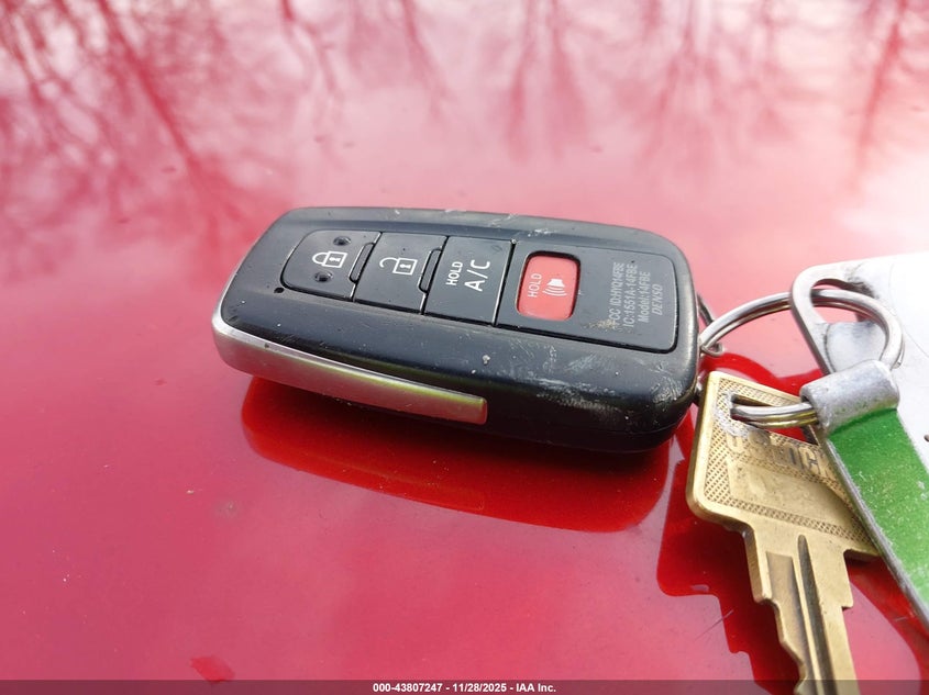 2018 Toyota Prius Prime Advanced VIN: JTDKARFP3J3078447 Lot: 43807247