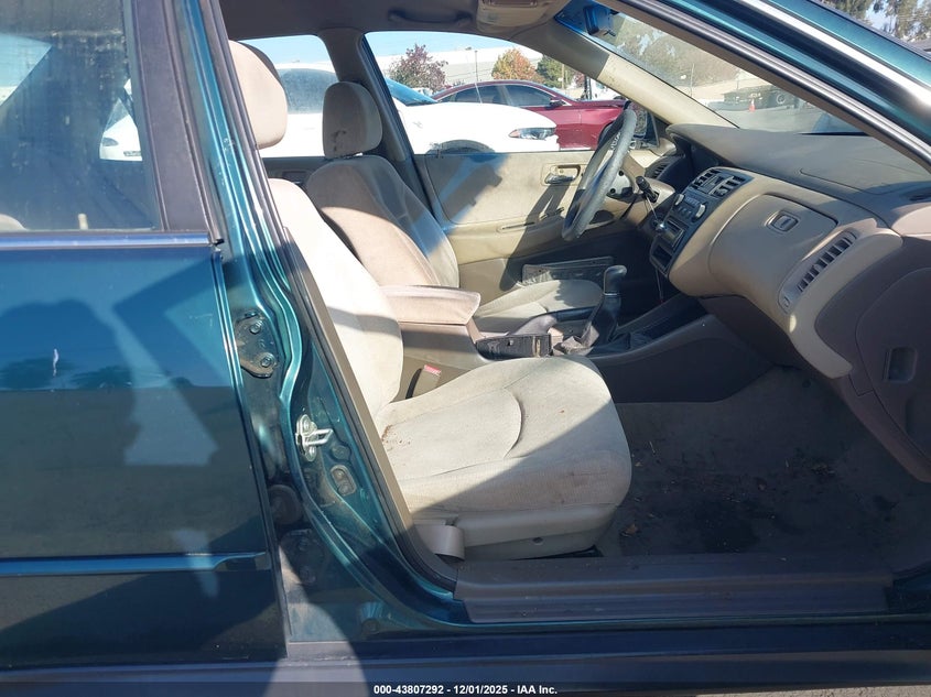JHMCG65542C016427 2002 HONDA ACCORD photo no. 5