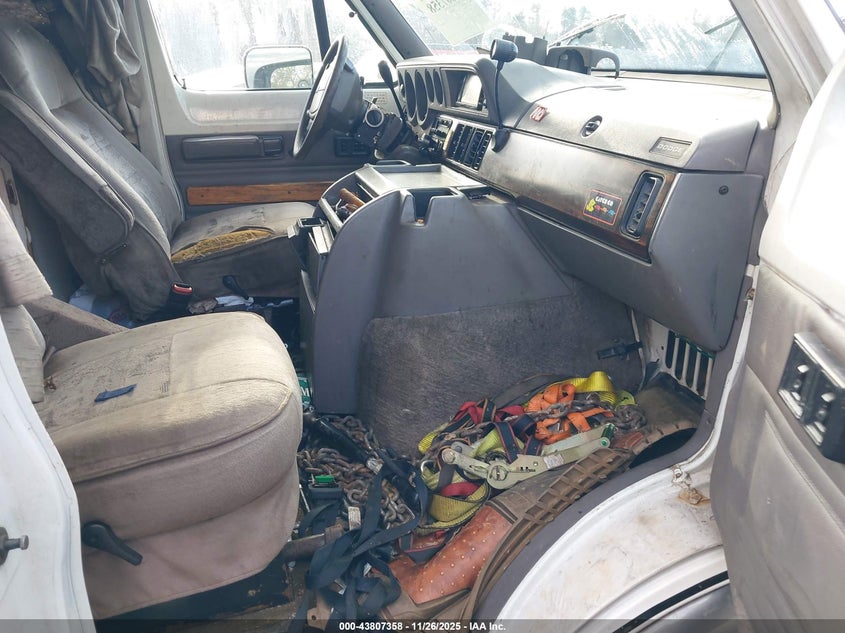 2B6HB21YXTK190071 1996 DODGE RAM VAN photo no. 5
