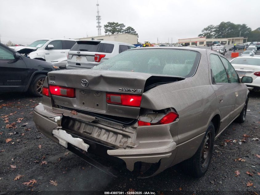 1999 Toyota Camry Le VIN: 4T1BG22K8XU878594 Lot: 43807381