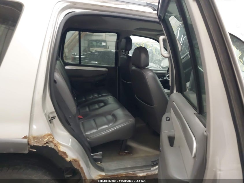 2003 Ford Explorer Nbx/Xlt VIN: 1FMZU73K73ZB57313 Lot: 43807385