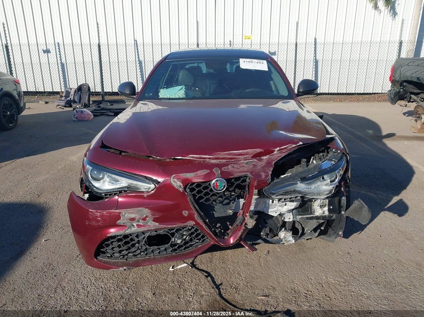 2018 Alfa Romeo Giulia Ti Sport Rwd VIN: ZARFAECN3J7599020 Lot: 43807404