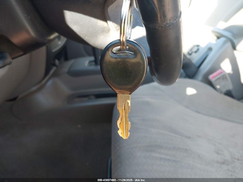 2004 Jeep Liberty Sport VIN: 1J4GK48K14W148077 Lot: 43807465