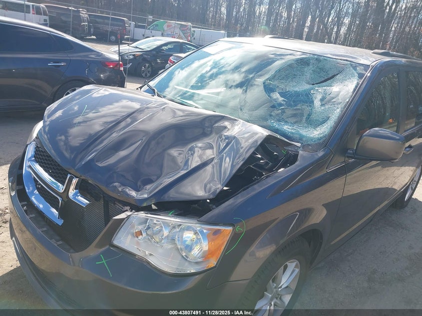 2020 Dodge Grand Caravan Sxt VIN: 2C4RDGCG2LR194134 Lot: 43807491